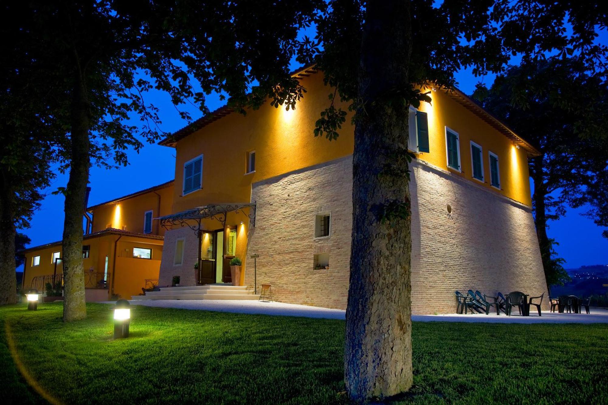 Relais Villa Fornari Camerino Exteriör bild